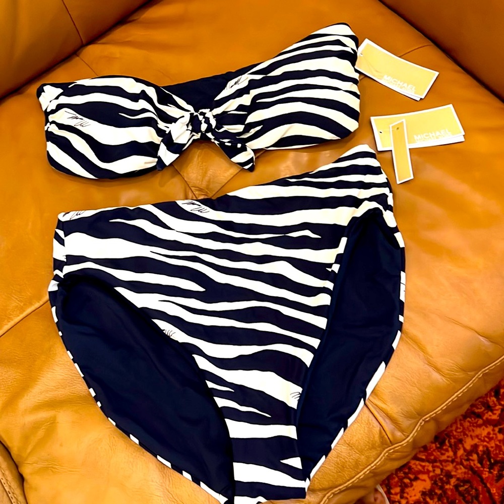 NWT MICHAEL KORS STRIPED NEW NAVY BIKINI